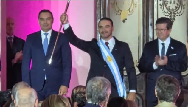 Juan Pablo Valdés asumió cómo gobernador de Corrientes 